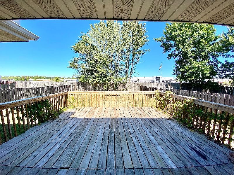 Furnished Finder property 429240_1 photo 24