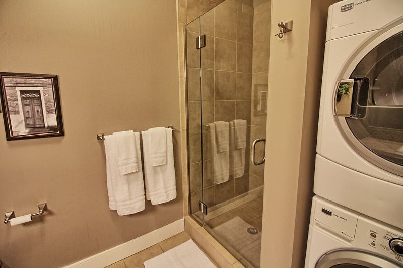 Furnished Finder property 429259_1 photo 8