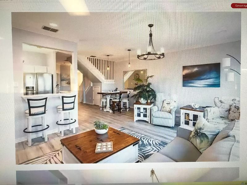 Furnished Finder property 429403_1 photo 2