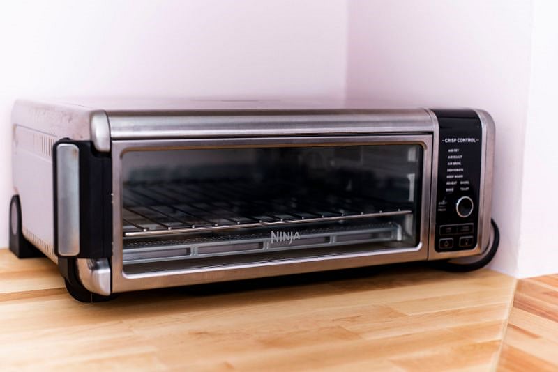 Where you can make meals and reheat take out