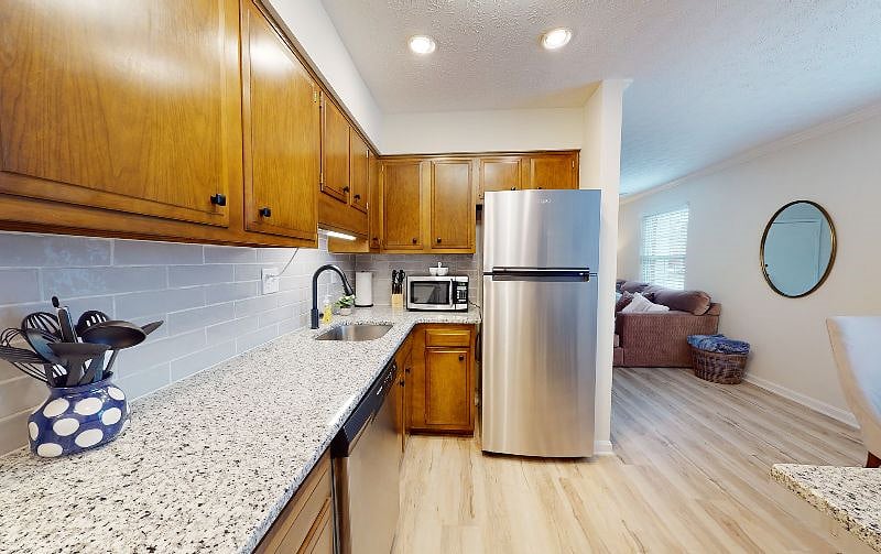 Furnished Finder property 429537_1 photo 13