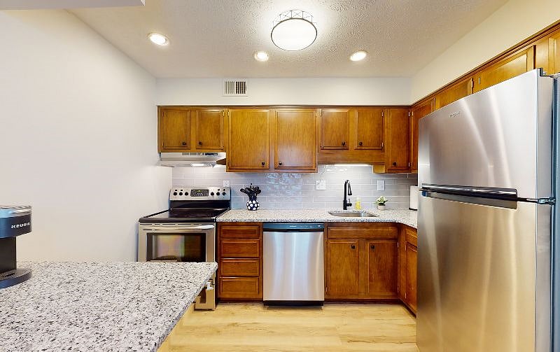 Furnished Finder property 429537_1 photo 4