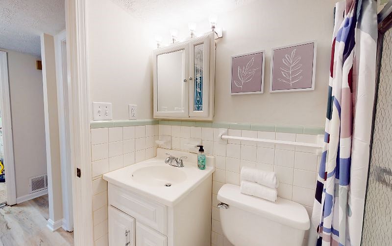 Furnished Finder property 429537_1 photo 27