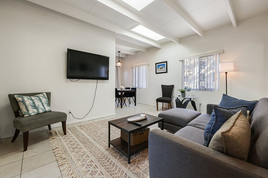 Furnished Finder property 429616_1 photo 3