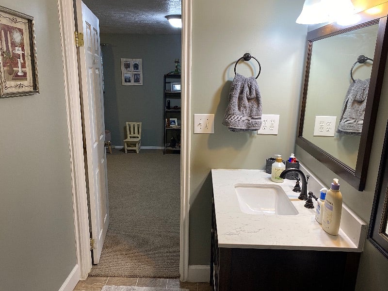 Furnished Finder property 429631_1 photo 11