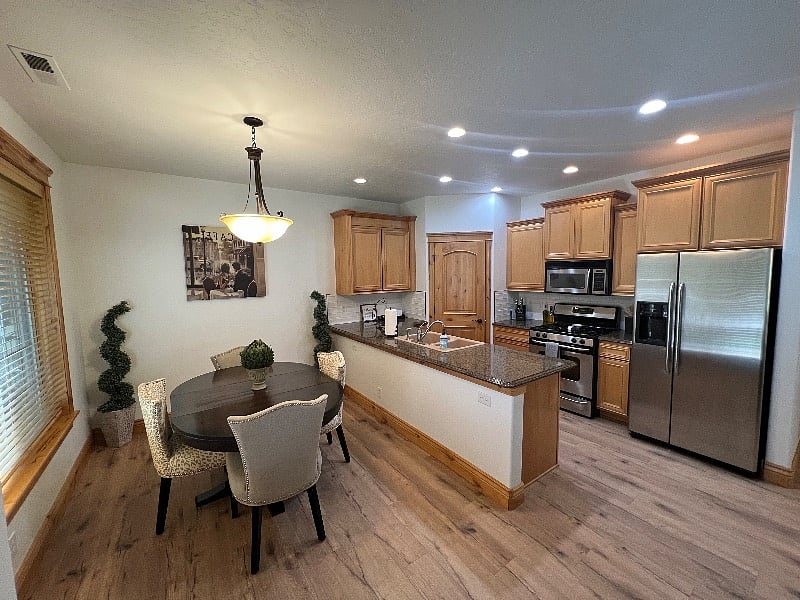Furnished Finder property 429653_1 photo 9