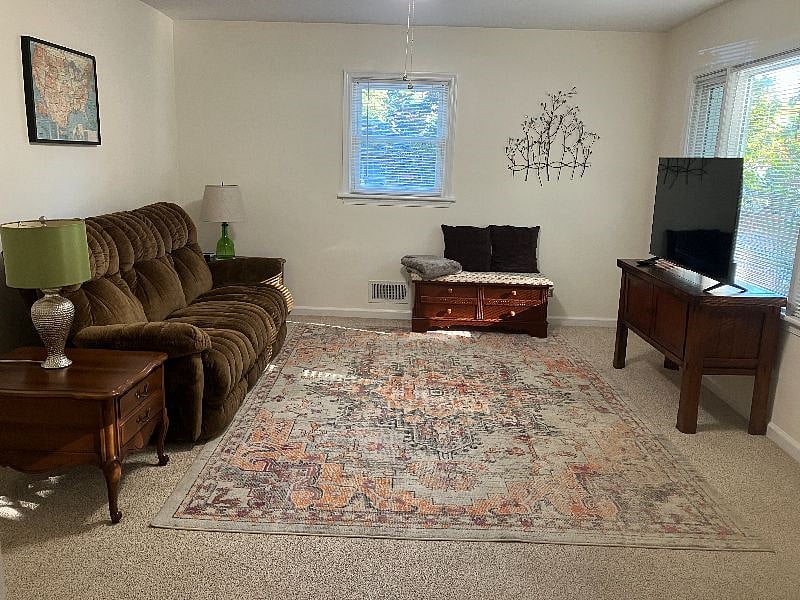 Furnished Finder property 429654_1 photo 4