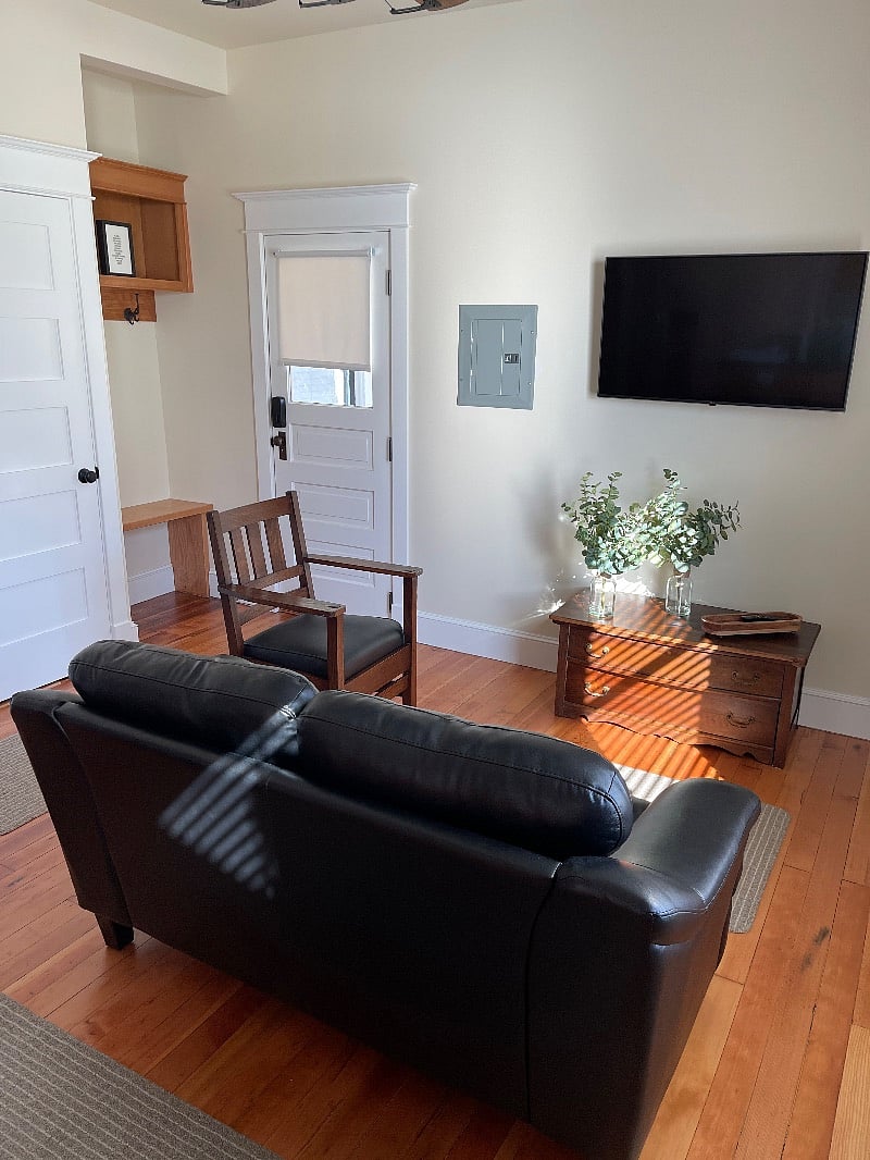 Furnished Finder property 429668_2 photo 7