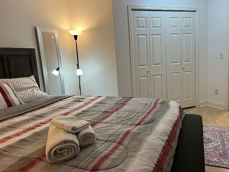 Furnished Finder property 429729_1 photo 11