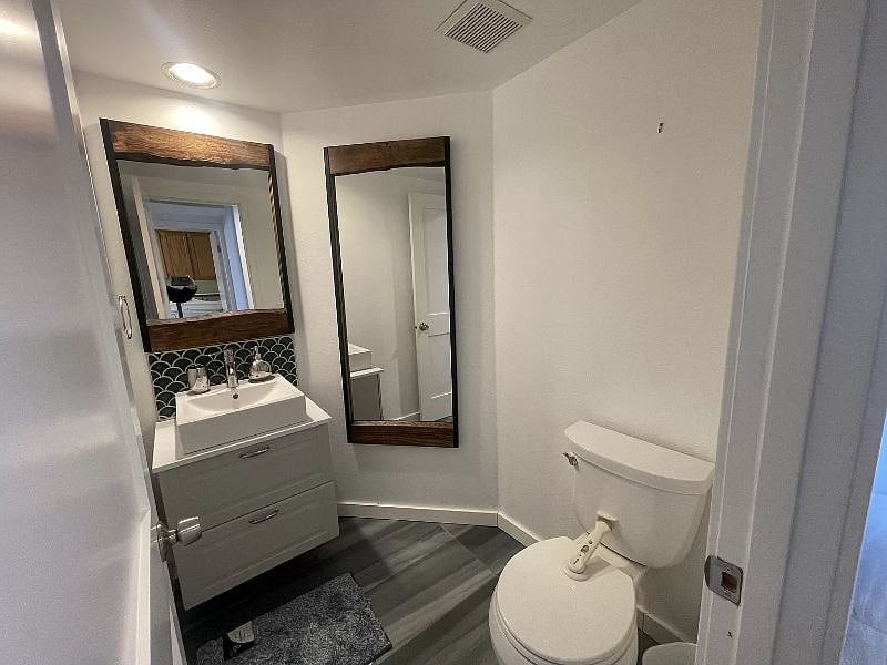 Furnished Finder property 429729_1 photo 24