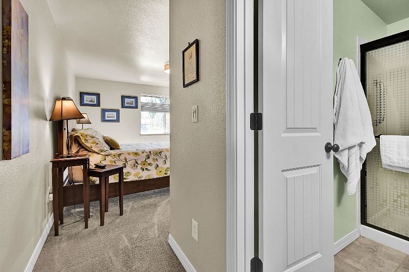 Furnished Finder property 429865_1 photo 8