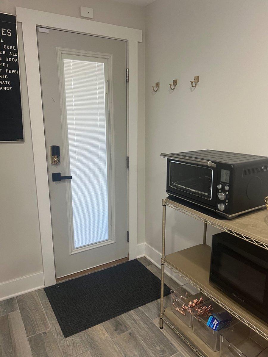 Ground level private entrance