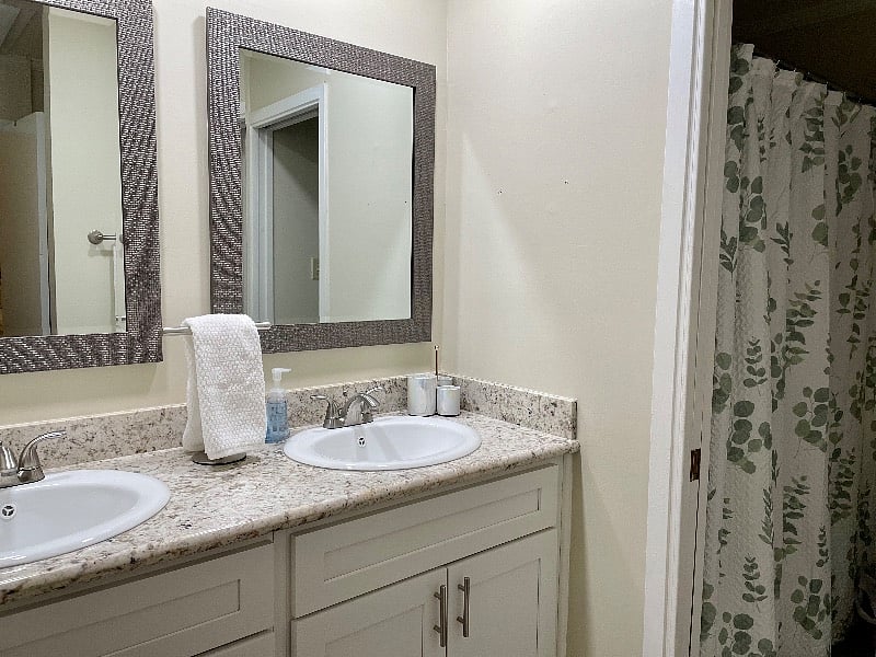 Furnished Finder property 429885_1 photo 11
