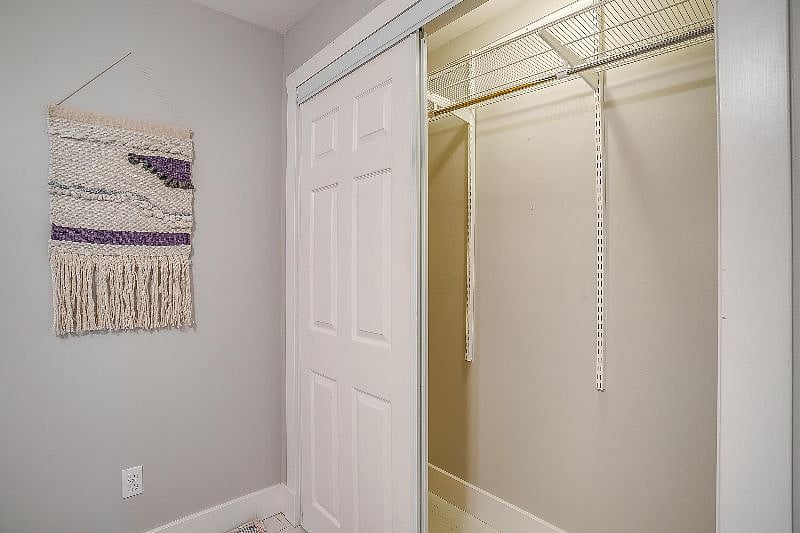 Furnished Finder property 429915_1 photo 21