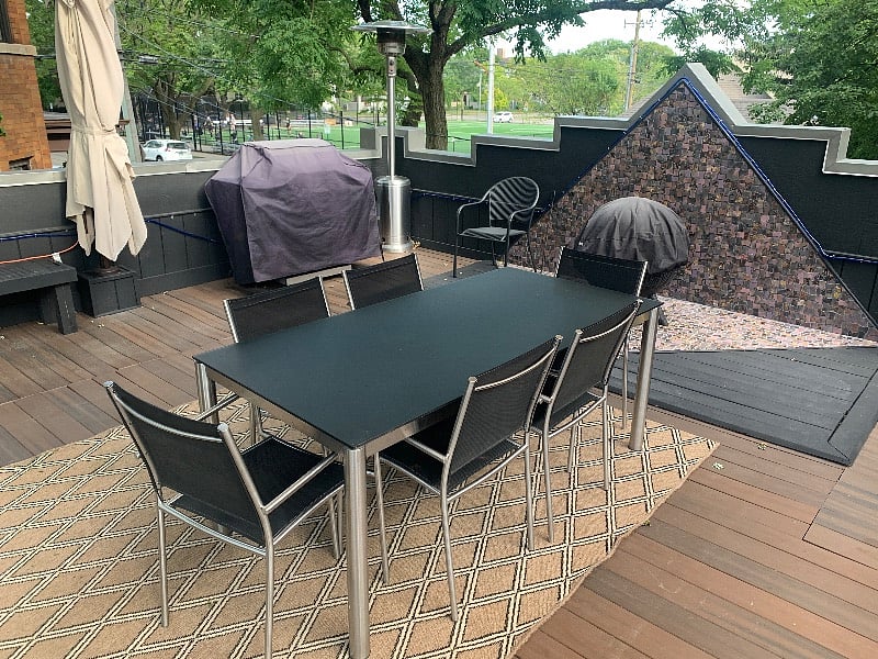 rooftop deck with fire pit and grill really great place to entertain.