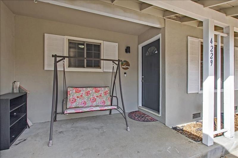Furnished Finder property 429962_1 photo 6