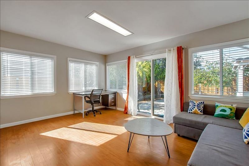 Furnished Finder property 429962_1 photo 13