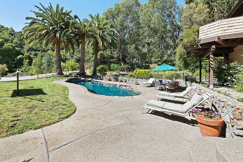 Furnished Finder property 429975_1 photo 34