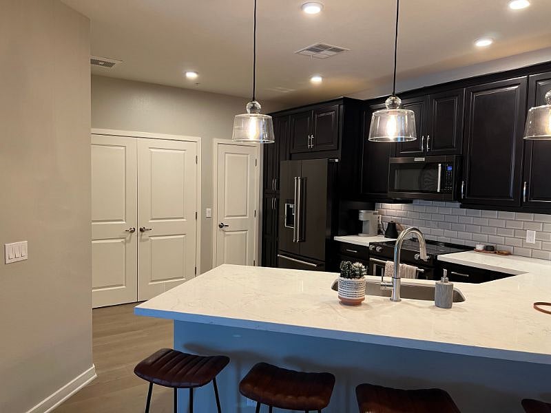 Beautiful kitchen with updated appliances