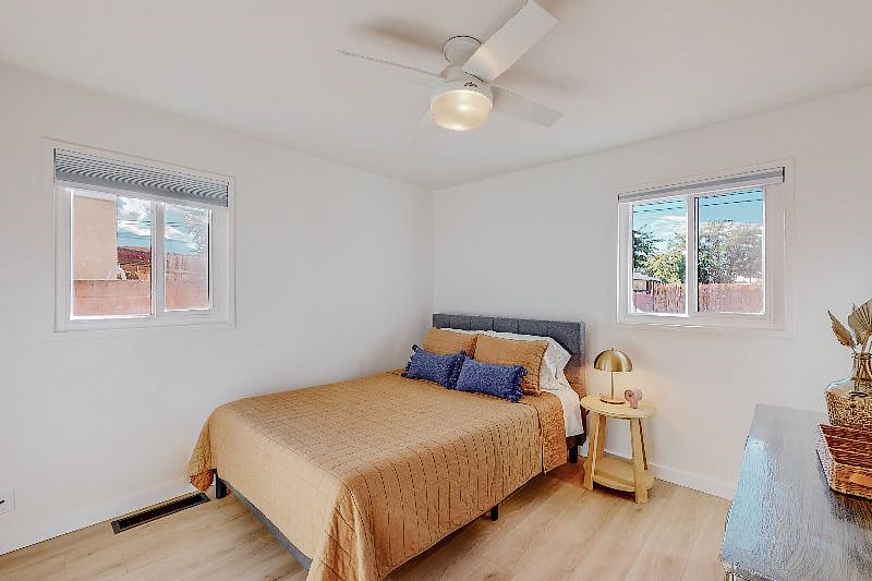 Furnished Finder property 430032_1 photo 23