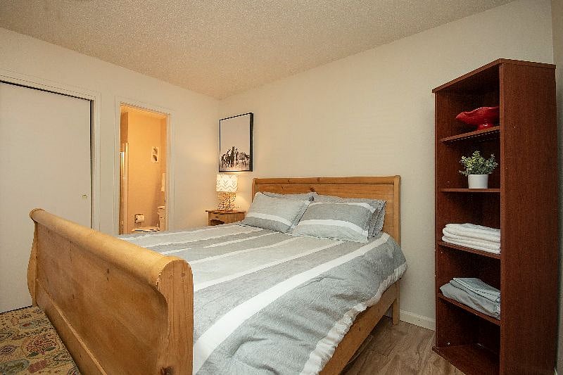 Master bedroom shot #3