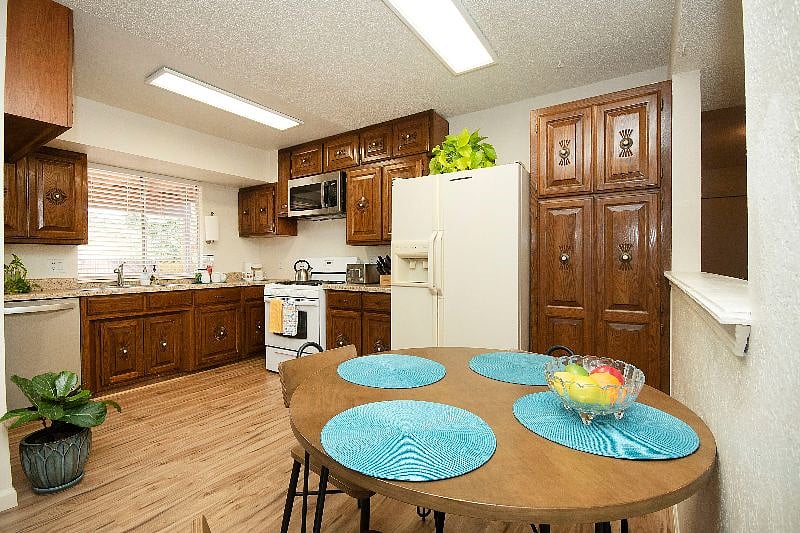 Kitchen triangle makes hosting a breeze