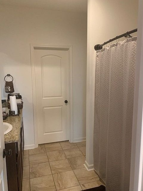 Furnished Finder property 430139_1 photo 4