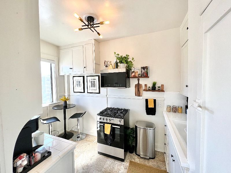 Furnished Finder property 430173_1 photo 3