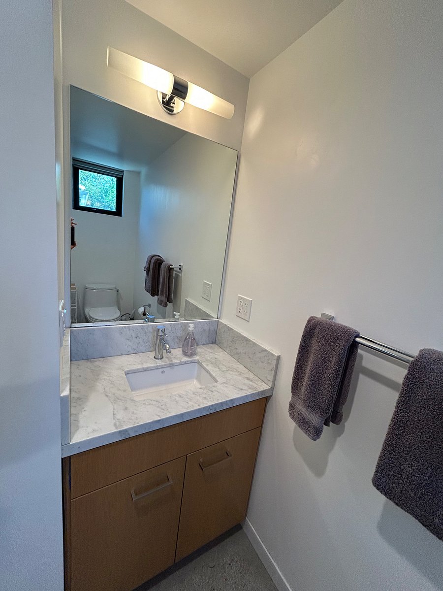 Furnished Finder property 430180_1 photo 15