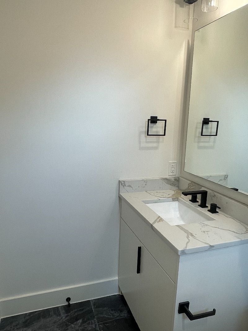 Furnished Finder property 430197_1 photo 8