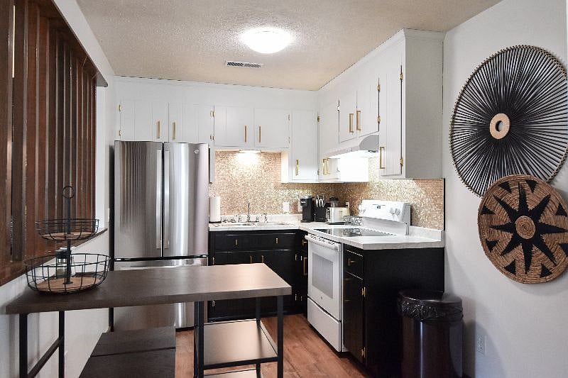 Furnished Finder property 430328_1 photo 15