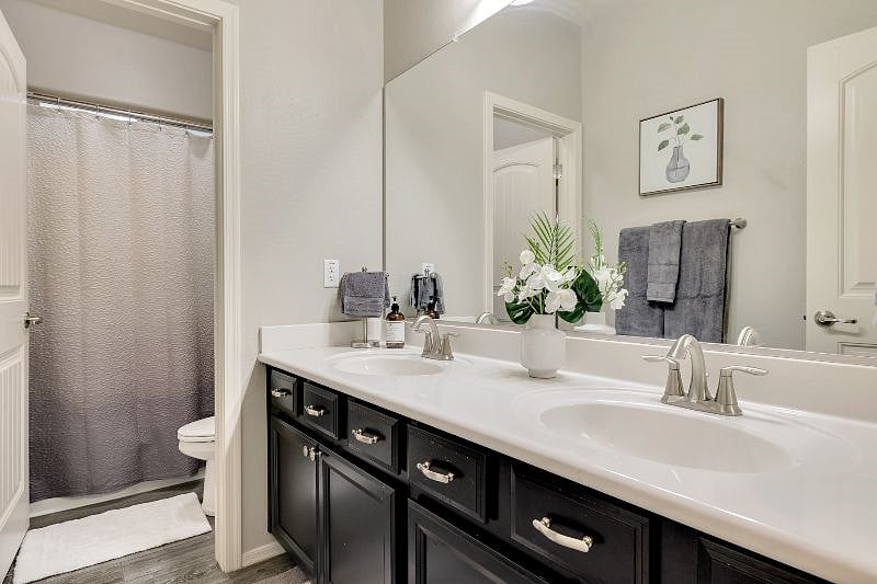 Furnished Finder property 430352_1 photo 8