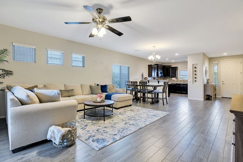 Furnished Finder property 430352_1 photo 10