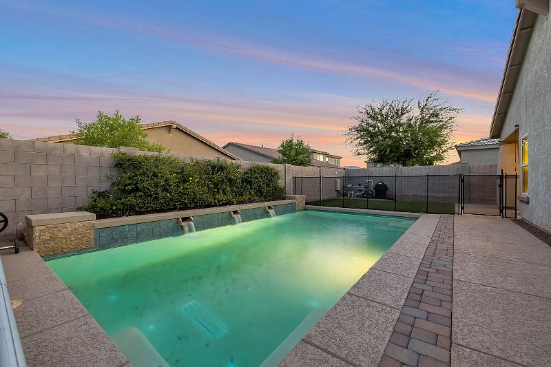Furnished Finder property 430352_1 photo 13