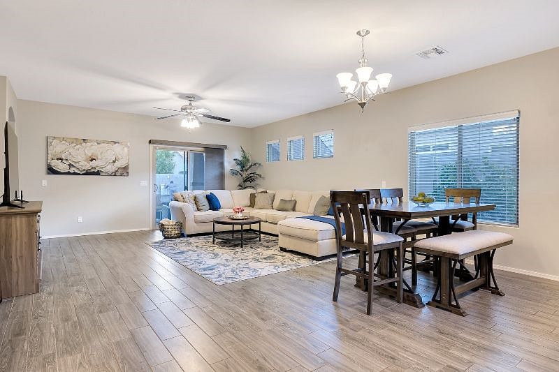 Furnished Finder property 430352_1 photo 18