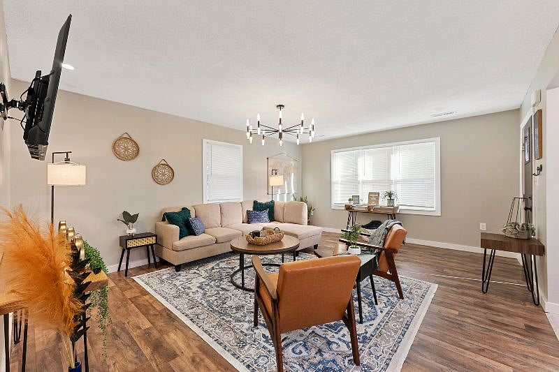 Furnished Finder property 430434_1 photo 2