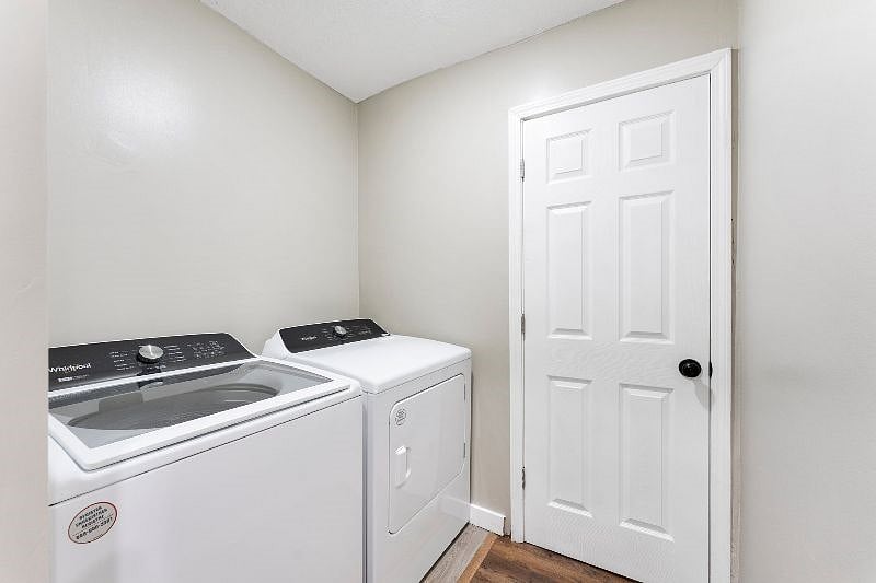 Furnished Finder property 430434_1 photo 18