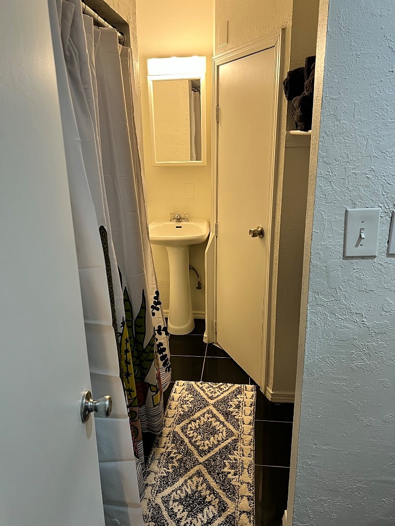 Furnished Finder property 430461_1 photo 20
