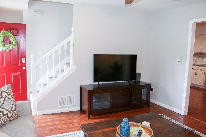 Furnished Finder property 430485_1 photo 13