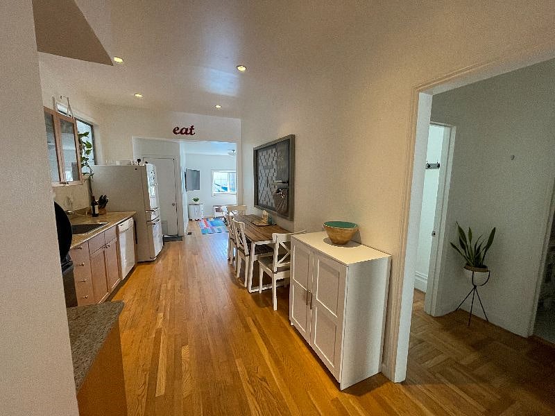 Furnished Finder property 430519_1 photo 4