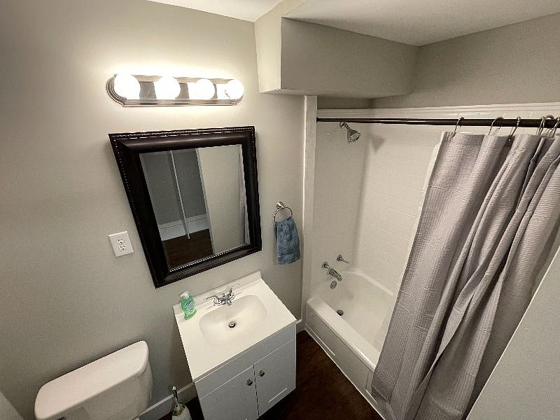 Furnished Finder property 430560_1 photo 3