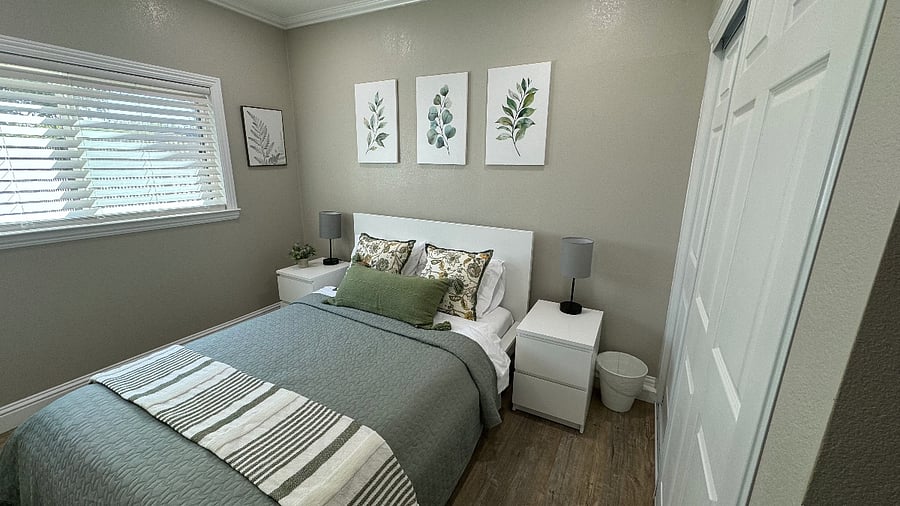 2nd bedroom