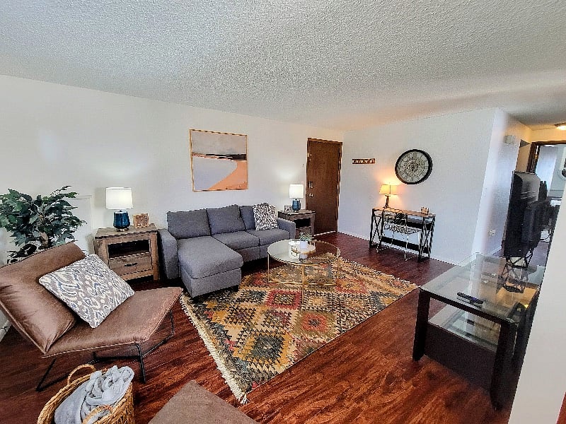 Furnished Finder property 430593_1 photo 3