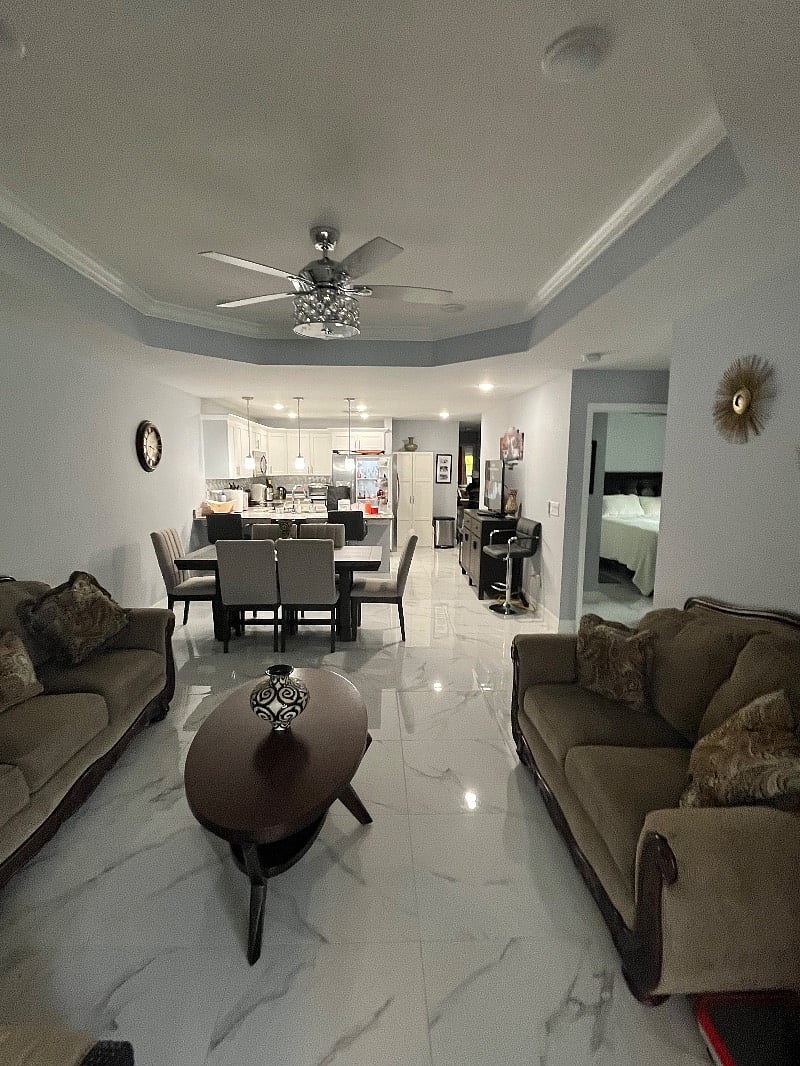 Furnished Finder property 430608_1 photo 3