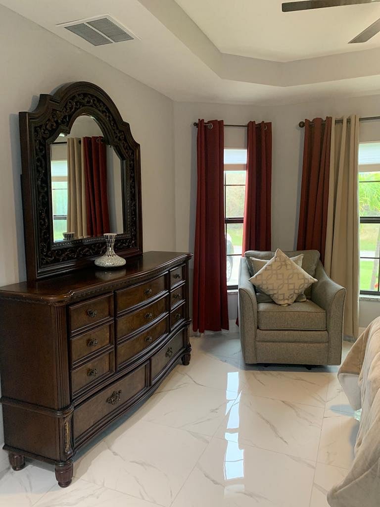 Furnished Finder property 430608_1 photo 14