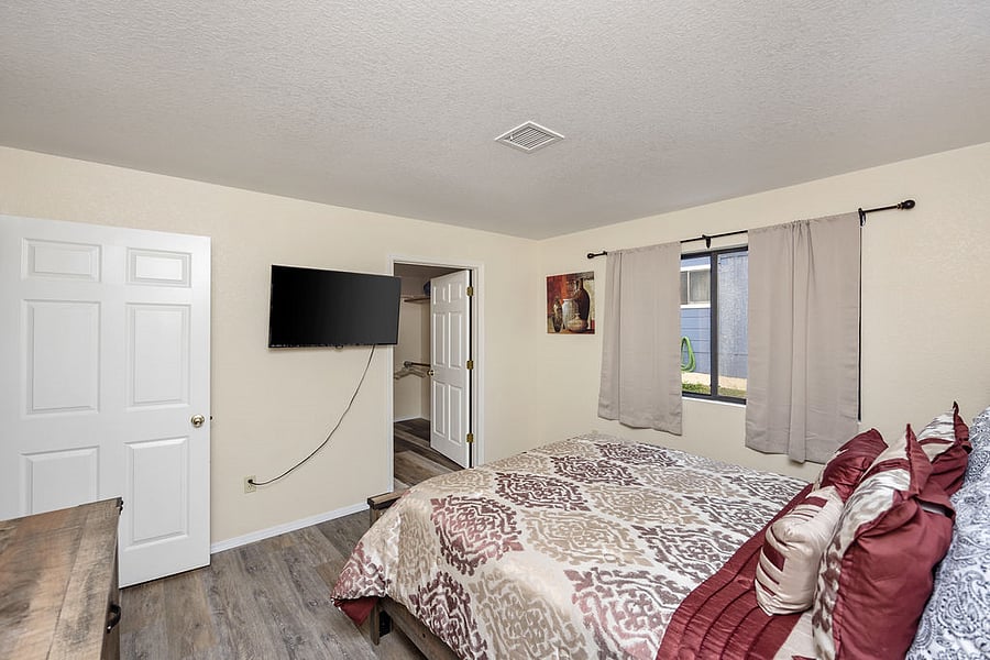 Furnished Finder property 430622_1 photo 11