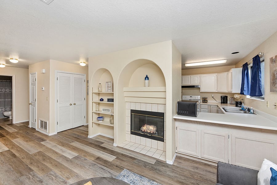 Furnished Finder property 430622_1 photo 23