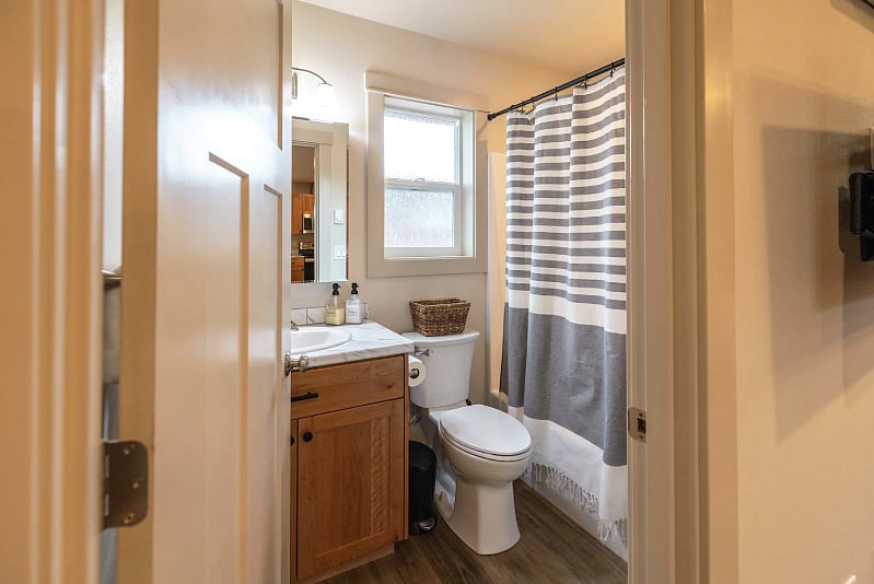 Furnished Finder property 430664_1 photo 4