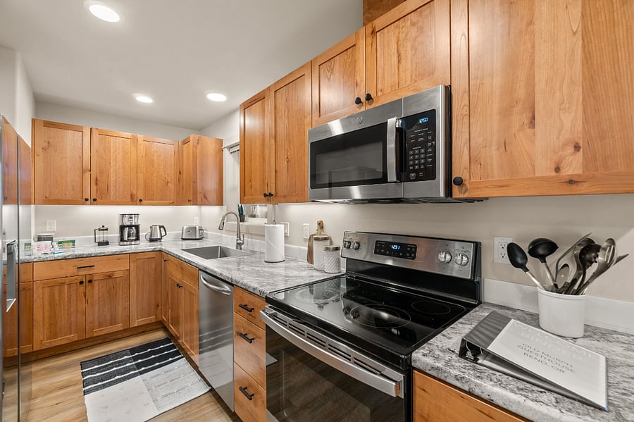 Furnished Finder property 430664_1 photo 40
