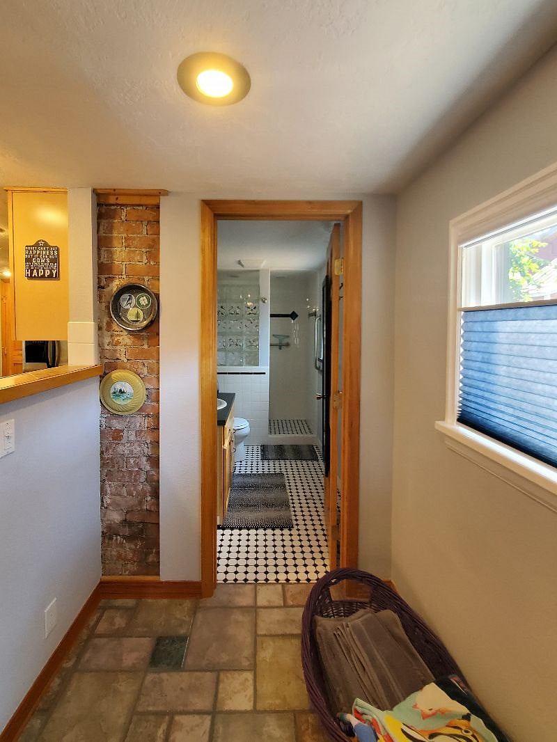 Furnished Finder property 430679_1 photo 9